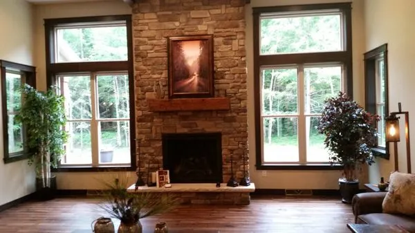 Comfort Gallery Logo