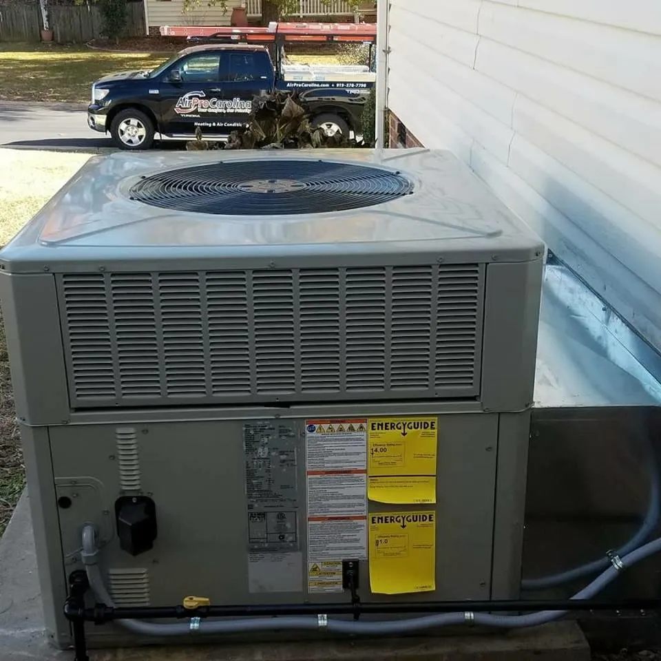 Slide of Comfort Hounds Heating & Cooling