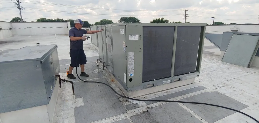 Slide of Comfort Masters A/c