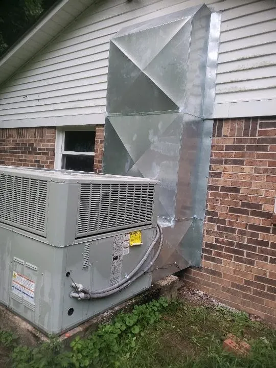 Slide of Comfort Masters A/c