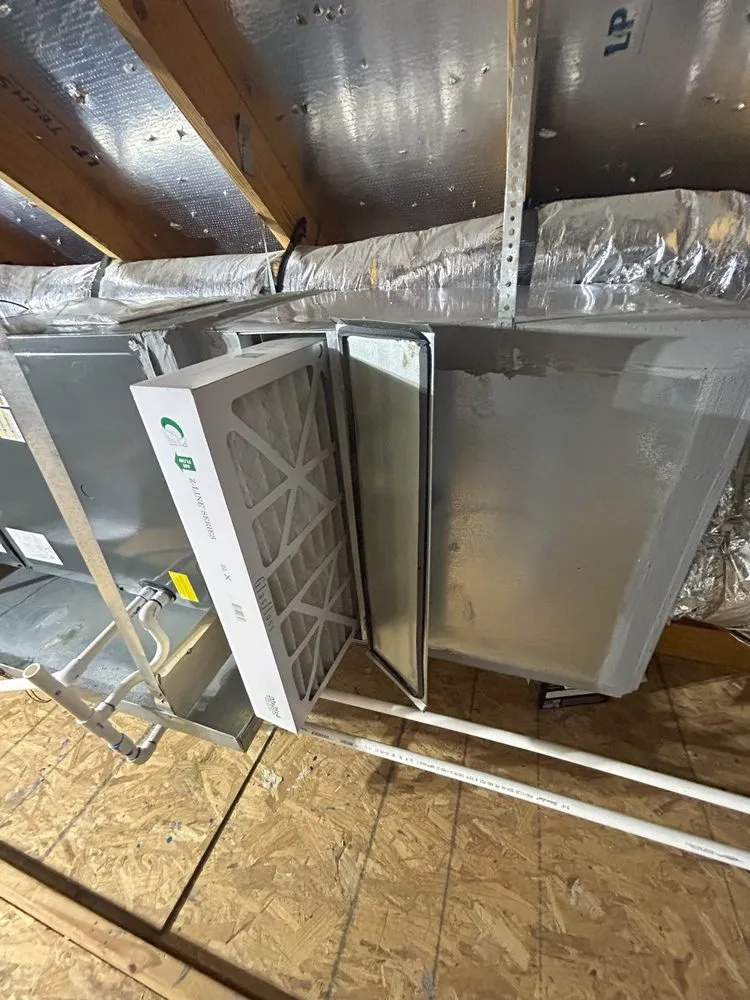 Slide of Comfort Masters Heating & Air Conditioning