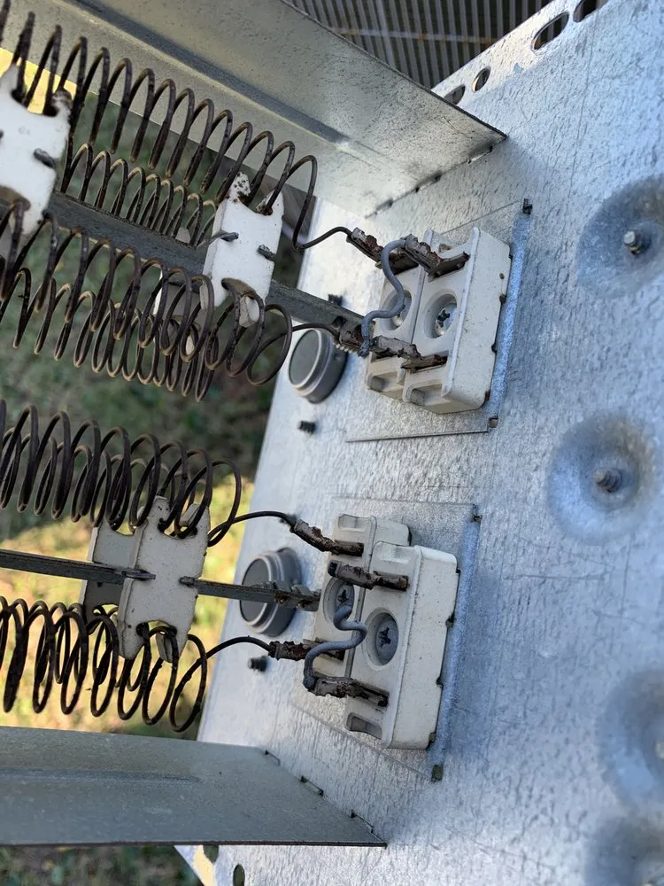 Slide of Comfort Masters Heating and Cooling