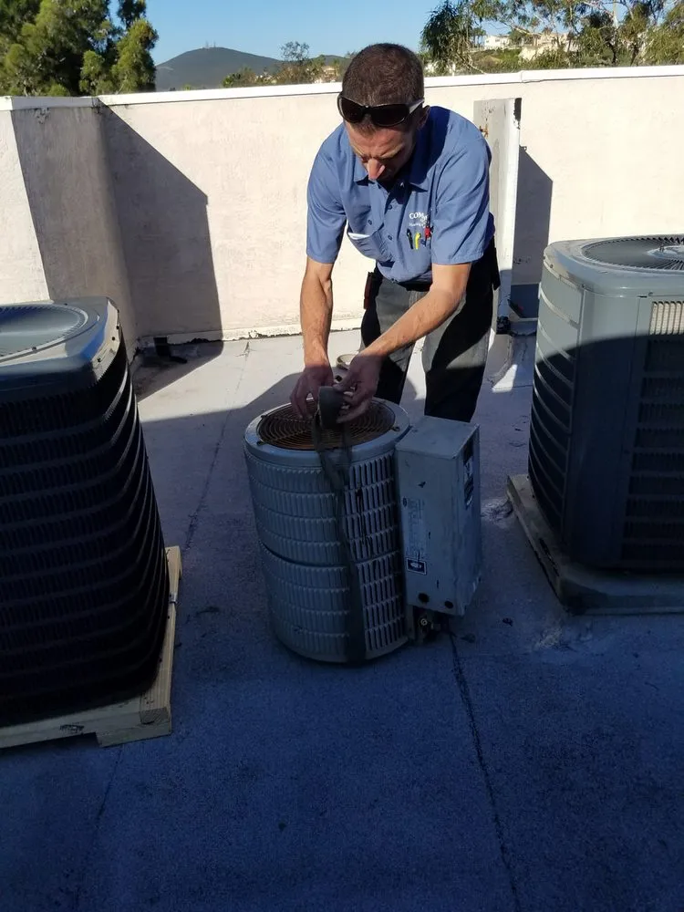 Slide of Comfort Mavericks