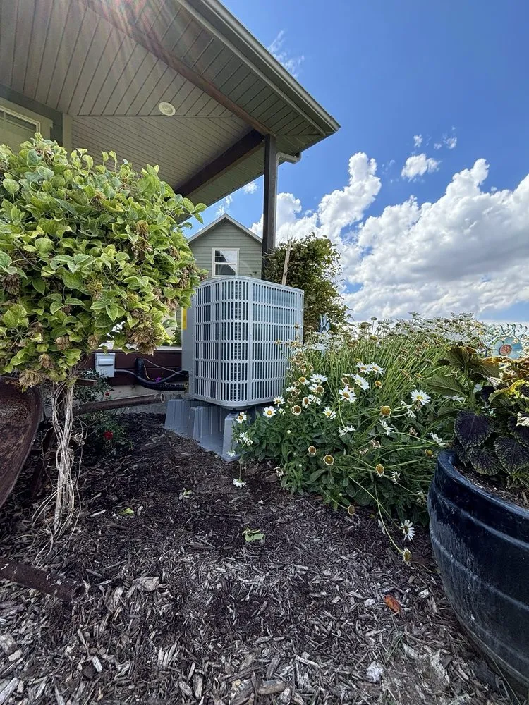 Slide of Comfort Maxx Heating & Air Conditioning