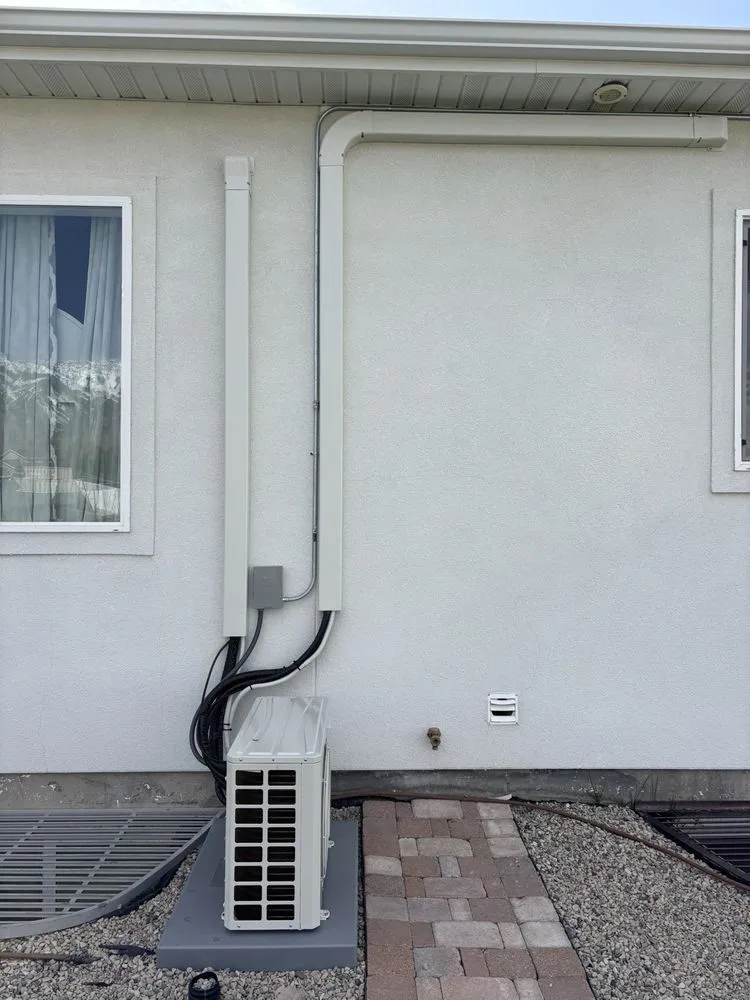 Slide of Comfort Maxx Heating & Air Conditioning