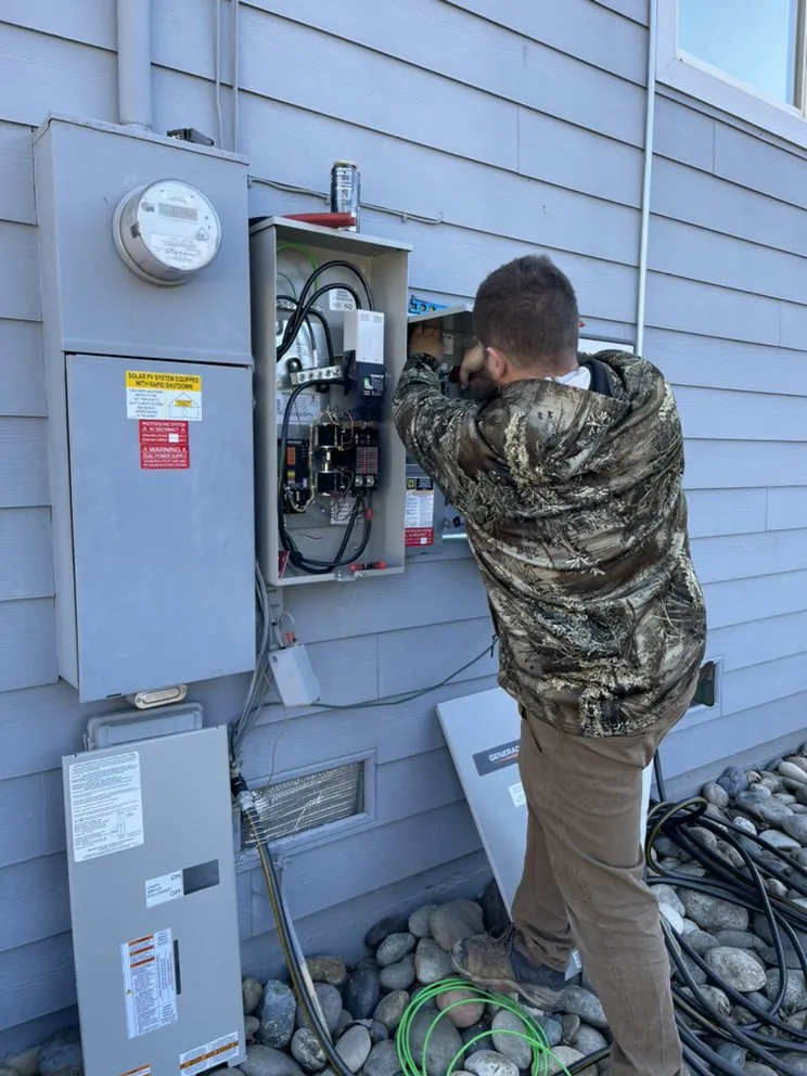 Slide of Comfort Nerds Heating & Air