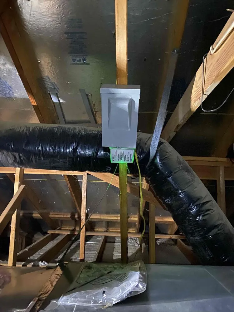 Slide of Comfort Now Air, Plumbing, & Heating