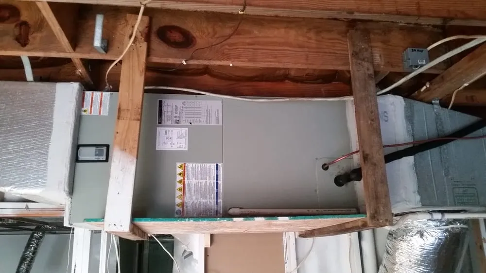 Slide of Comfort Now Heating & Air Conditioning