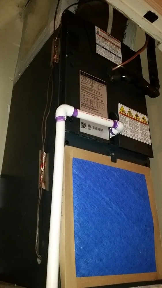 Slide of Comfort Now Heating & Air Conditioning