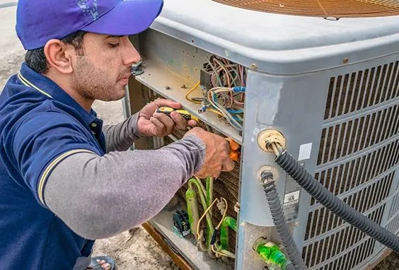 Comfort Pro's Heating & Air Logo