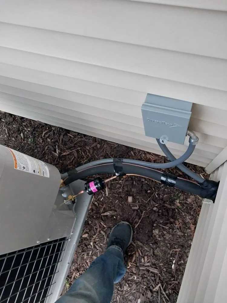 Slide of Comfort Right Heating and Cooling