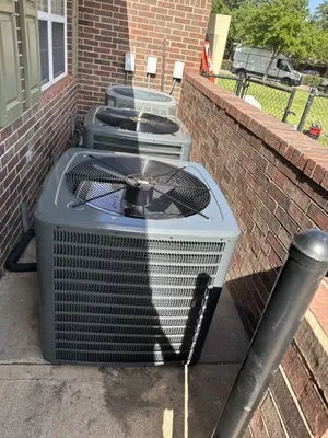 Comfort Seasons Heating and Cooling Logo