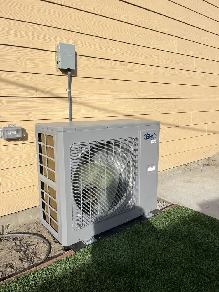 Slide of Comfort Solution Expert