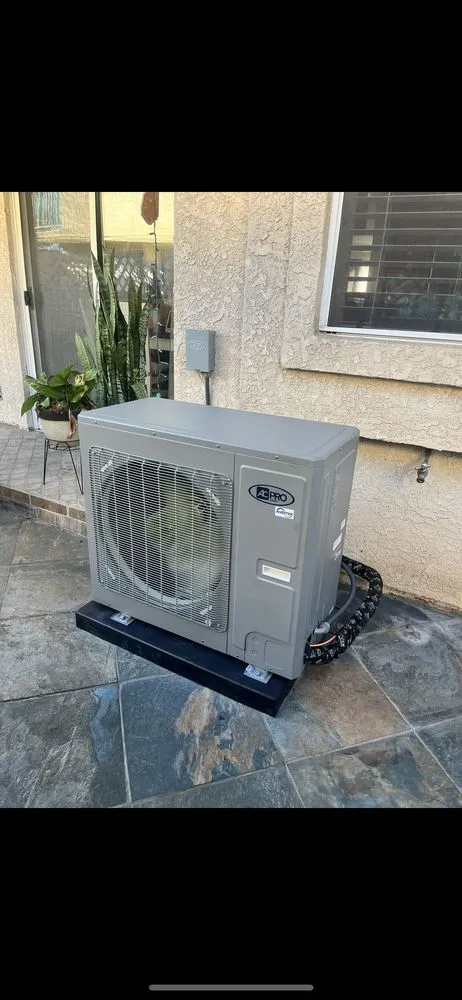 Slide of Comfort Solution Expert