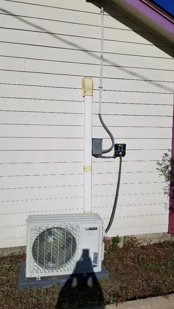 Slide of Comfort Solutions AC & Heat