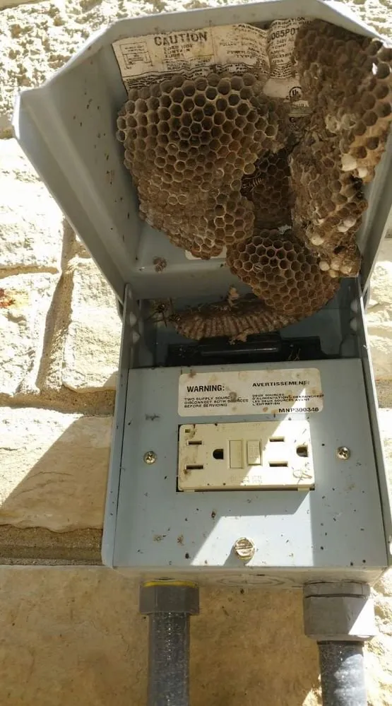 Slide of Comfort Solutions Heating & Air Conditioning