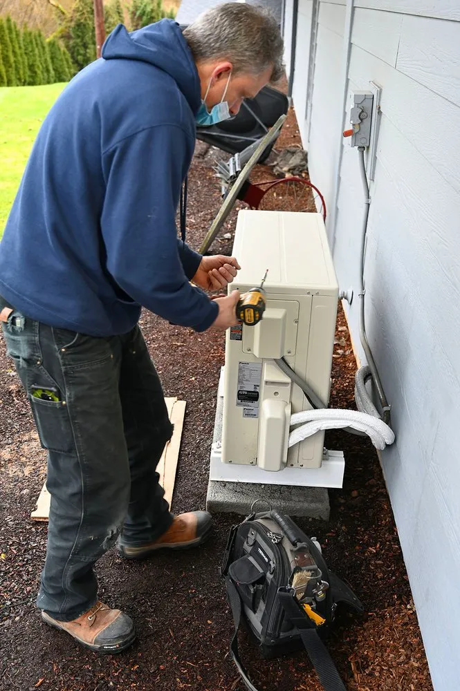 Slide of Comfort Solutions Heating & Cooling