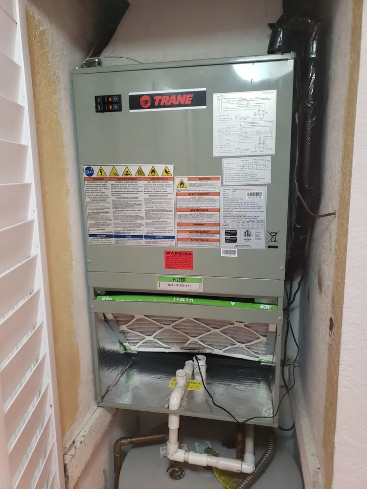 Slide of Comfort S.O.S.