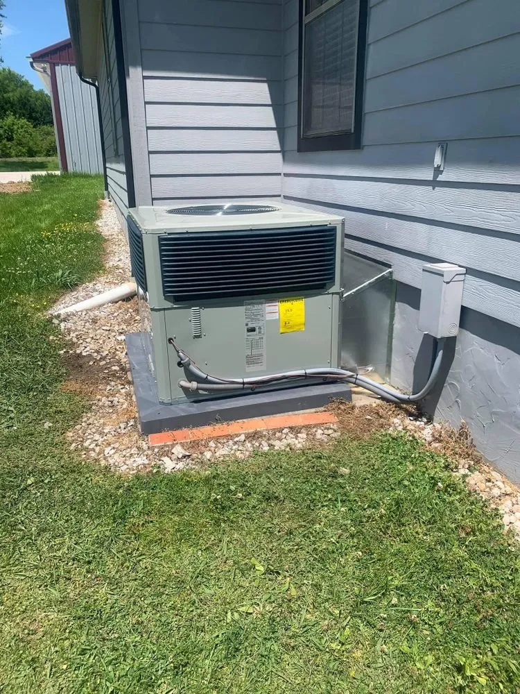 Slide of Comfort Specialists Heating & Cooling