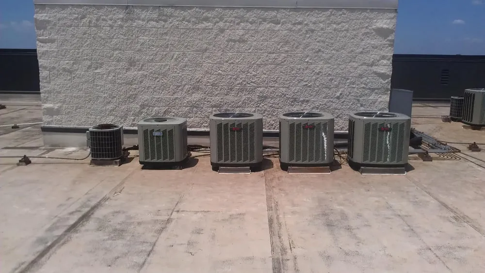 Slide of Comfort Star Emergency AC Repair