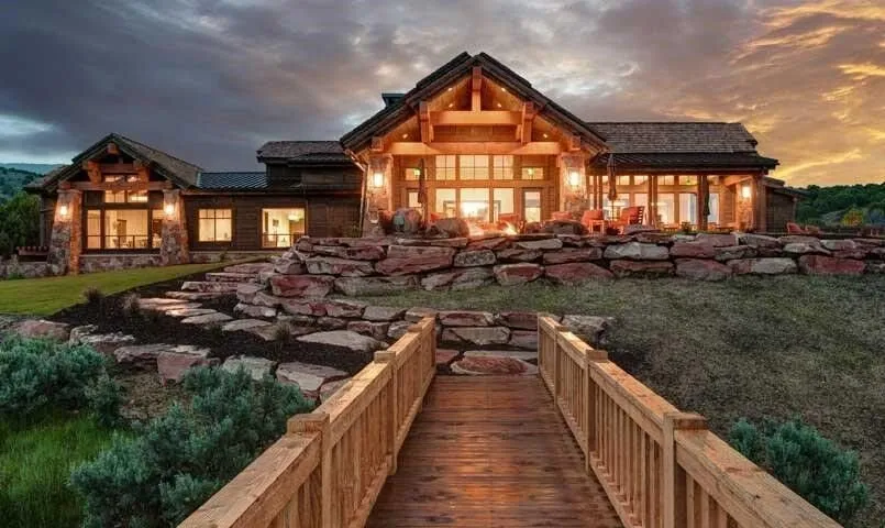 Slide of Comfort Systems USA Intermountain