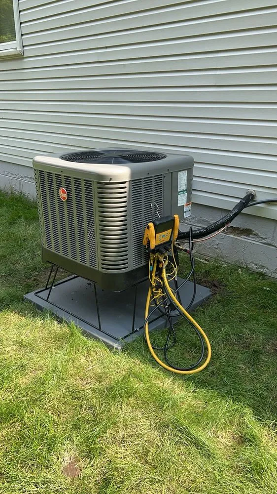 Slide of Comfort Worx Heating & Air conditioning