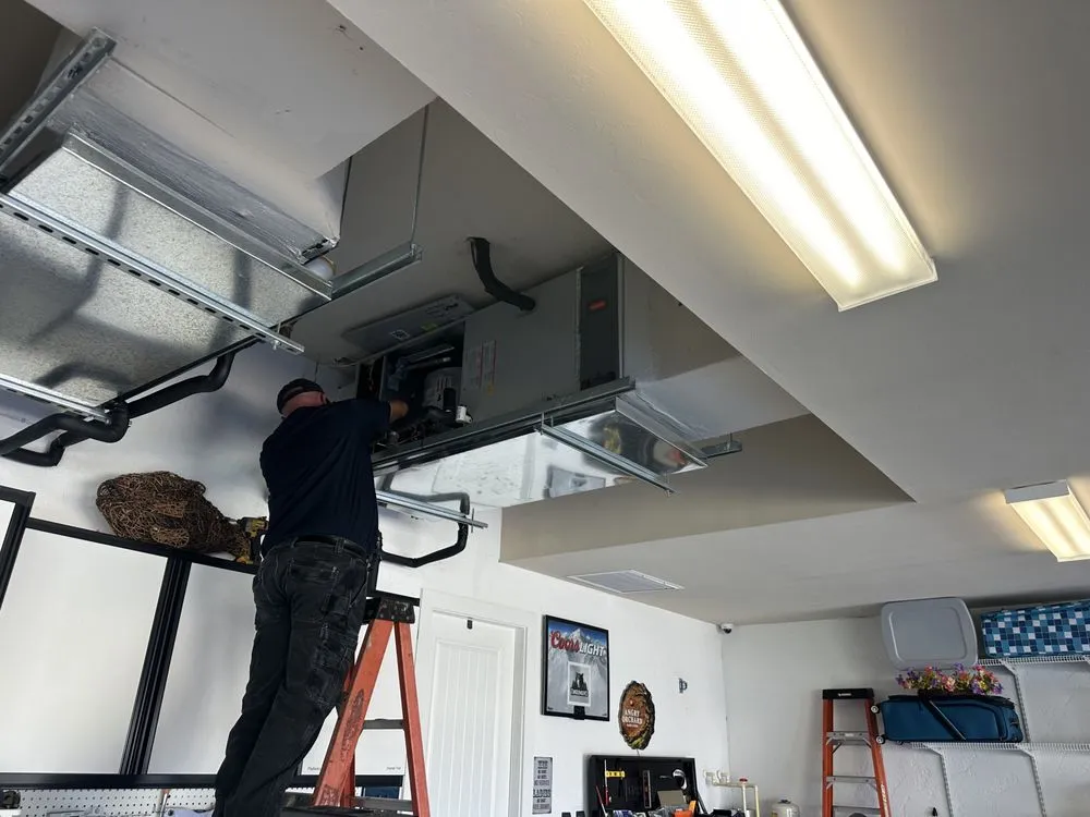 Slide of Comfort Zone AC Repair Cape Coral