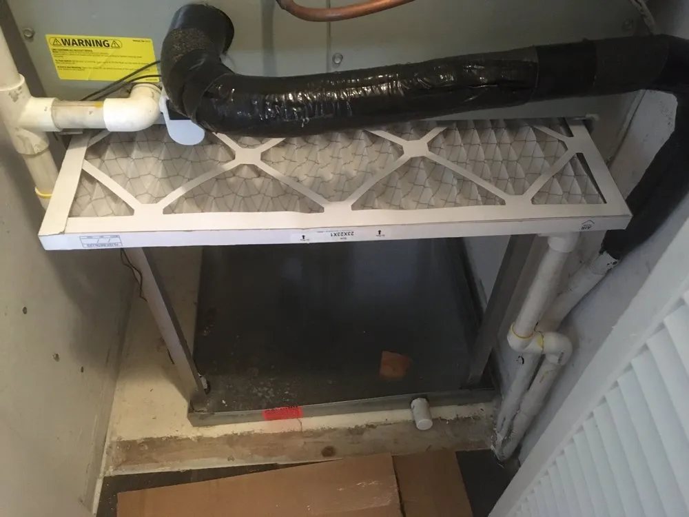 Slide of Comfort Zone Air Conditioning