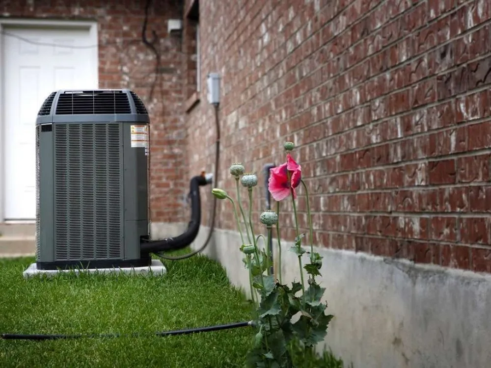 Slide of Comfort Zone Heat and Air