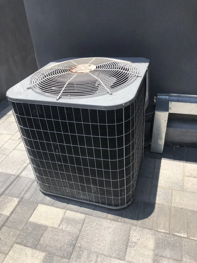 Slide of Comfort Zone Heating & Air Plus