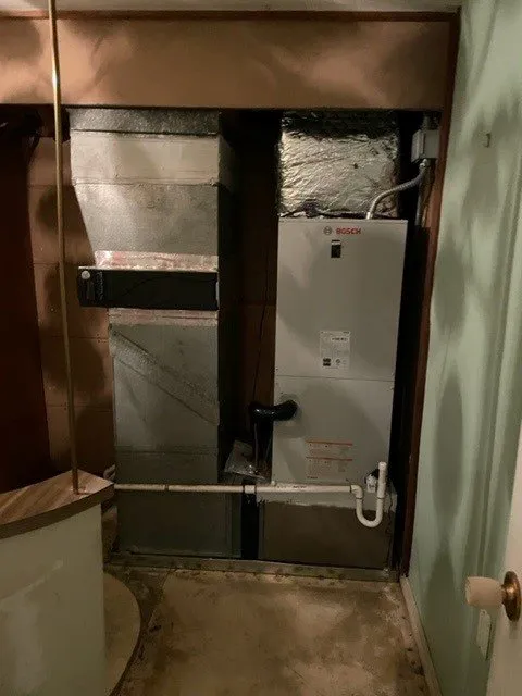 Slide of Comfort Zone Heating Air and Refrigeration