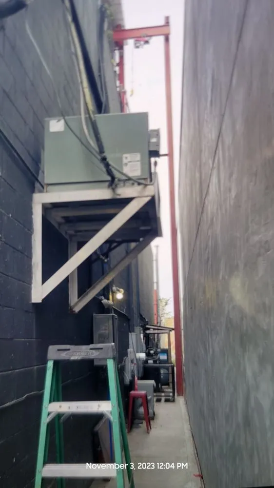 Slide of Comfortably Cool HVAC/R