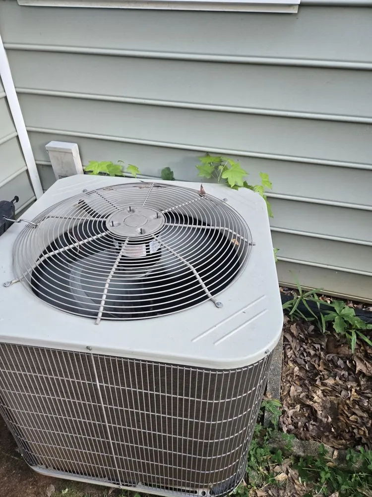 Slide of ComfortMax HVAC Solutions