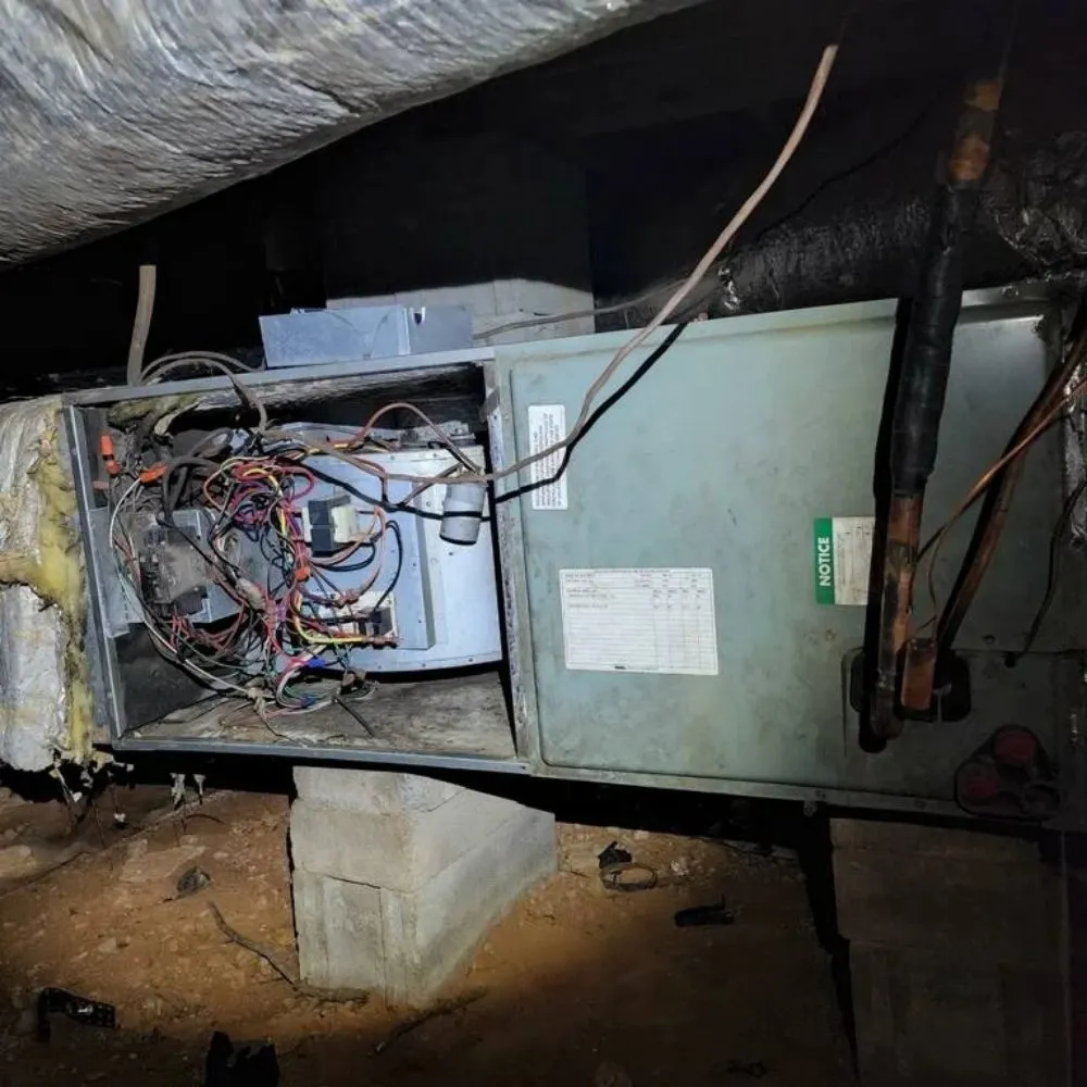 Slide of ComfortMax HVAC Solutions