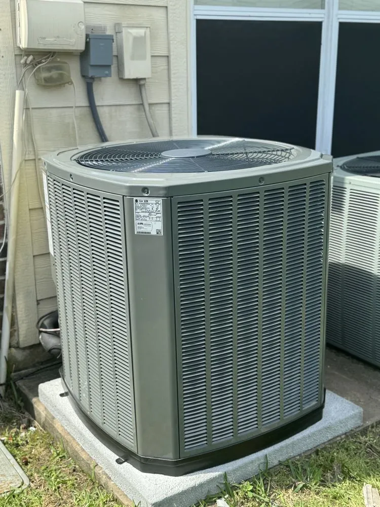 Slide of Comfy Cool & Heating