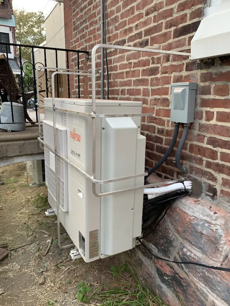 Slide of Comfy Heating & Cooling