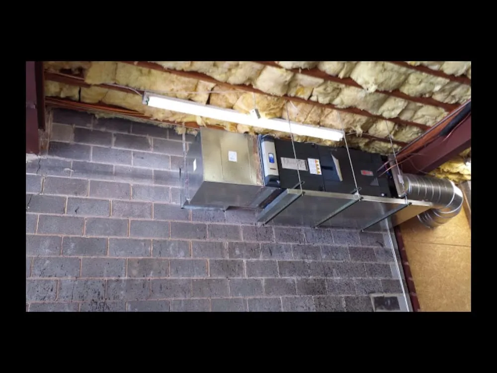 Slide of Commander Service