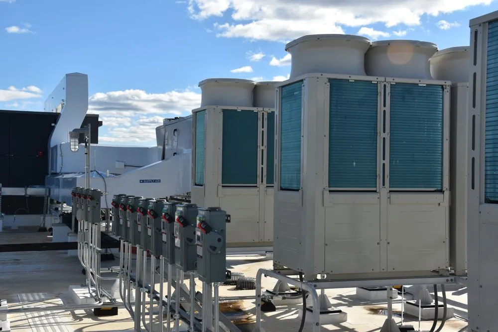 Slide of Commercial Air Control