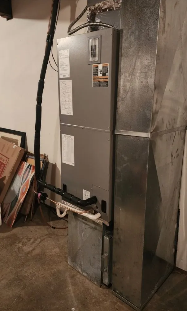 Slide of Commonwealth Heating & Air