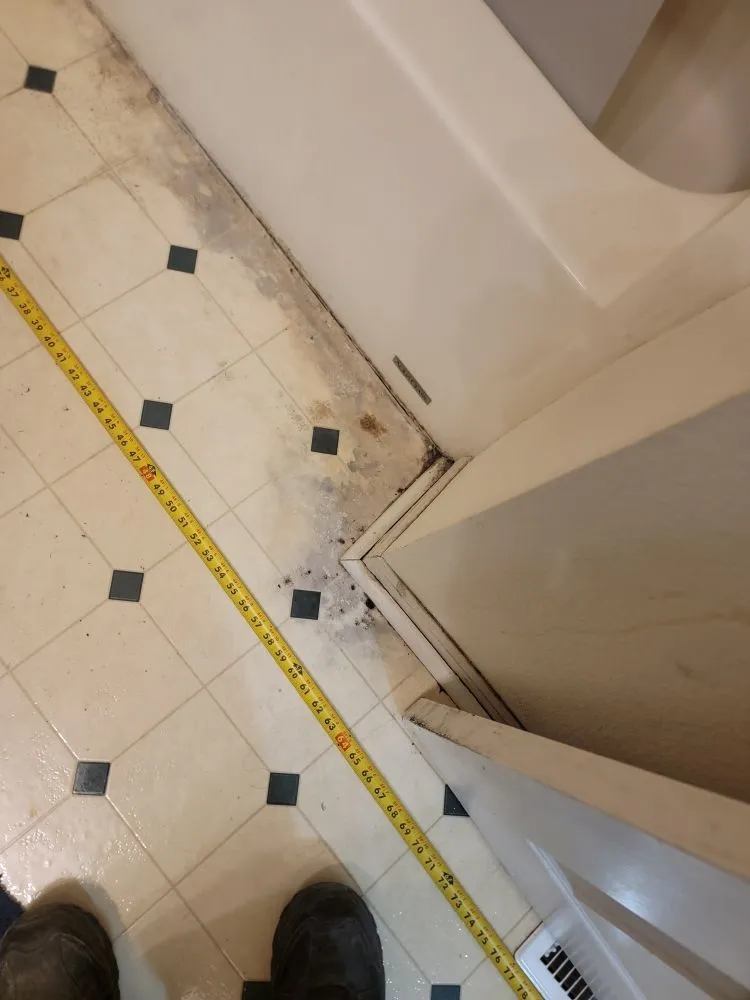 Slide of CoMo Home Repair