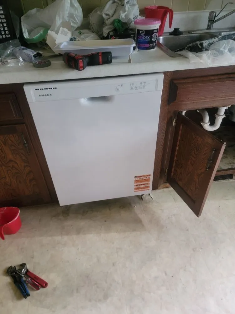 Slide of CoMo Home Repair