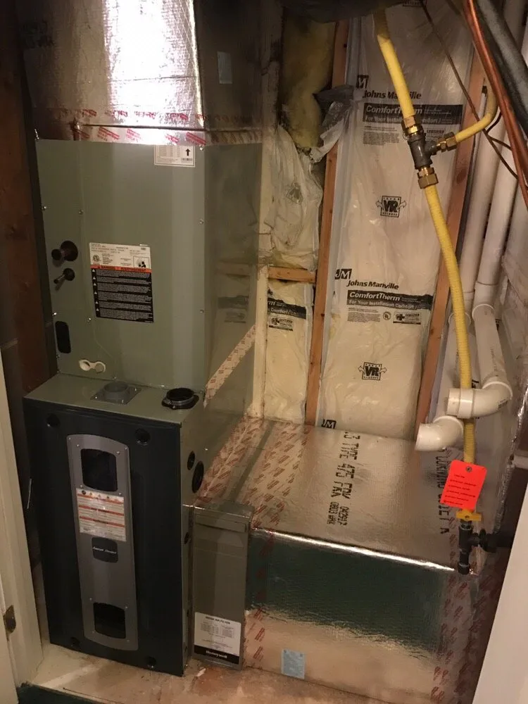 Slide of Compass Energy