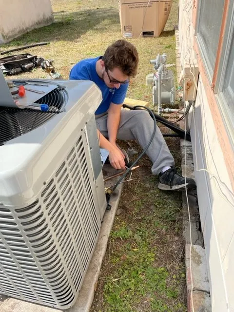 Slide of Complete Air Conditioning & Refrigeration