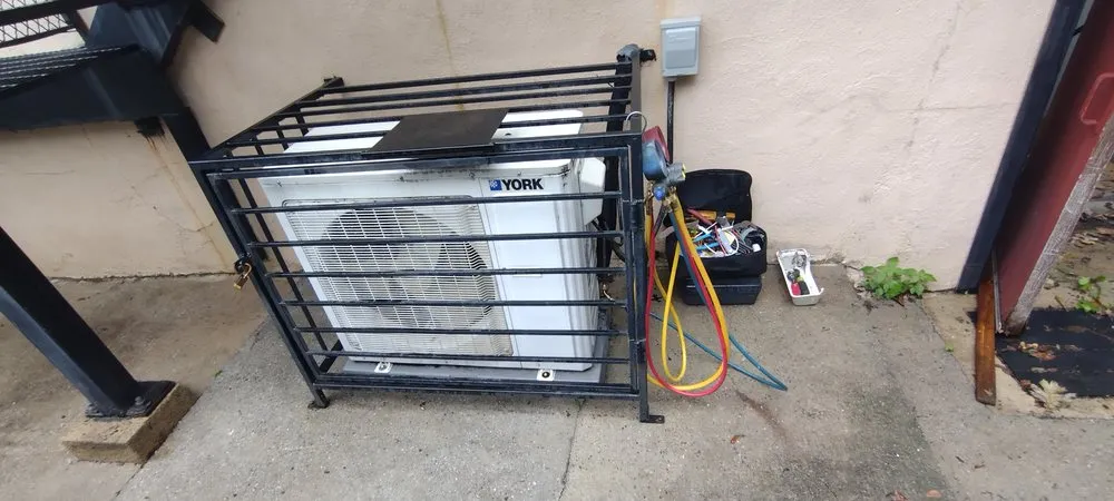 Slide of Complete Comfort Heating & Cooling