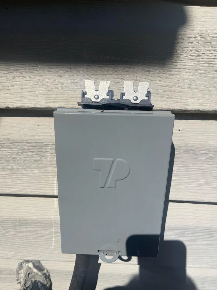 Slide of Complete Comfort Heating, A/C & Plumbing Repair