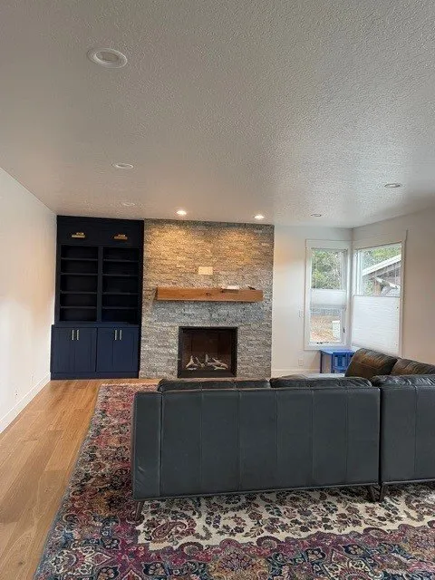 Slide of Complete Services