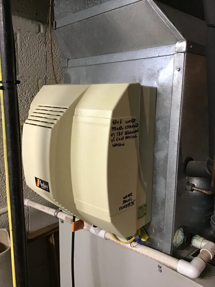 Slide of Conde Tech Services