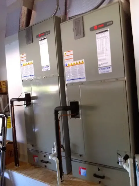 Slide of Contemporary Air Service