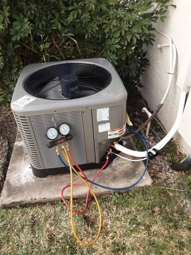 Slide of Cool America Air