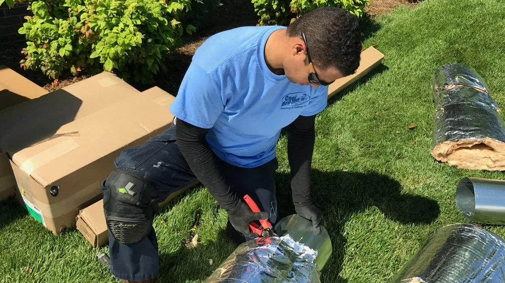 Slide of Cool Breeze 1250 Heating & Cooling